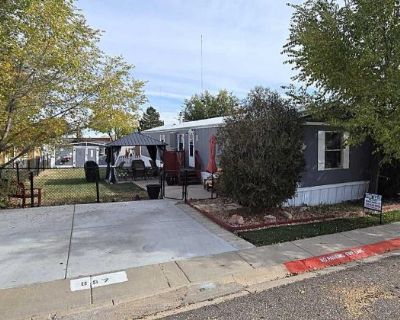 3 Bedroom 2BA 1216 ft Mobile Home For Rent in Thornton, CO