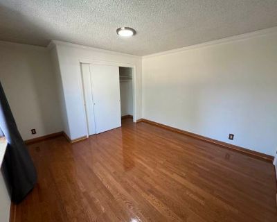 6 Bedroom 3BA 2200 ft Apartment For Rent in San Jose, CA
