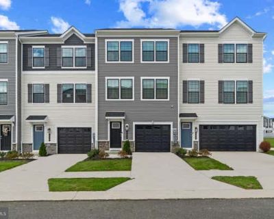 4 Bedroom 4BA 1889 ft Townhouse For Sale in LA PLATA, MD