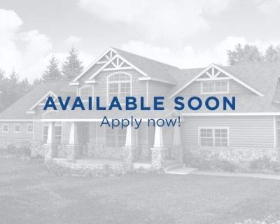 837 Overlook Glen Dr. image_url. Pet friendly Pool Property Amenities cats allowed dogs allowed pet friendly pool. Pets allowed. 5 Bedroom. 3 Bathroom. 2610 ft