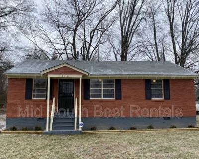 3 Bedroom 1BA 950 ft House For Rent in Memphis, TN