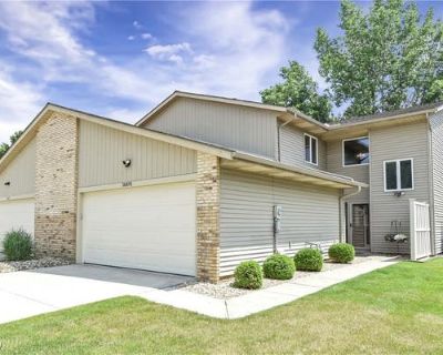 3 Bedroom 3BA 2038 ft Condominium For Sale in MIDDLEBURG HEIGHTS, OH
