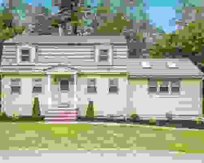 4 Bedroom 2BA 2118 ft Single Family Home For Sale in NASHUA, NH