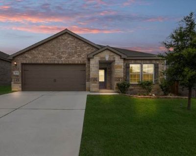 4 Bedroom 2BA 1845 ft Pet-Friendly Apartment For Rent in Converse, TX