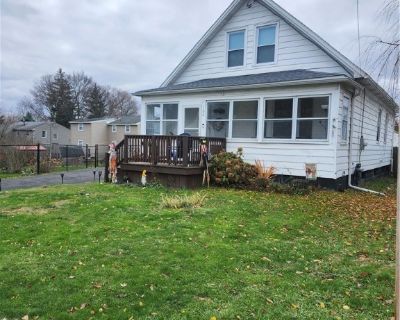 3 Bedroom 1BA 1542 ft Single Family House For Sale in Salina, NY