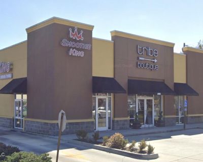 1400 ft Commercial Property For Rent in Biloxi, MS
