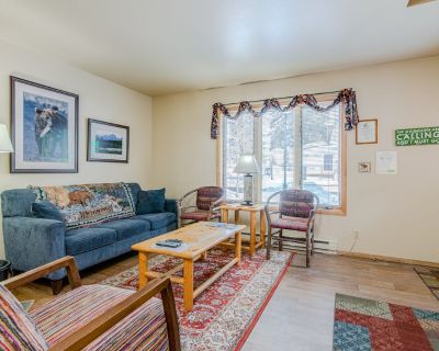 4 Bedroom 3.5BA House Vacation Rental in 513 Cache, Jackson, WY