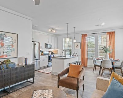 1 Bedroom 1BA 722 ft Apartment For Rent in Katy, TX