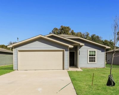 3 Bedroom 2BA 1028 ft Single Family House For Sale in Cleburne, TX