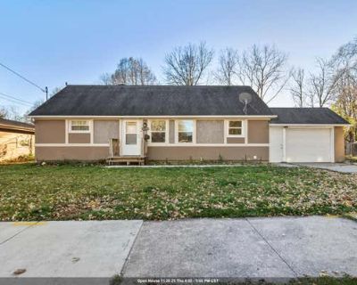 4 Bedroom 1BA 1404 ft Single Family Home For Sale in GREEN BAY, WI