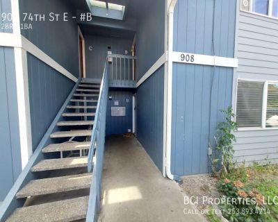 2 Bedroom 1BA 828 ft Apartment For Rent in Tacoma, WA