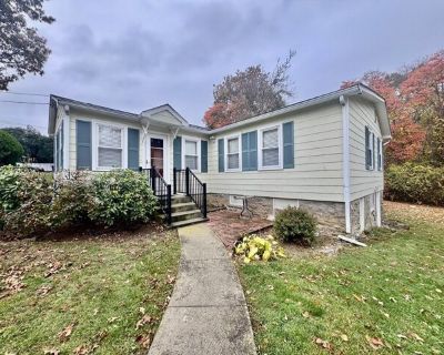 Winona Ave, Fairhaven, Home For Rent