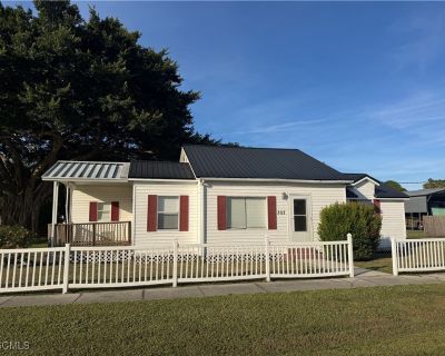 3 Bedroom 2BA 1577 ft Single Family House For Sale in Clewiston, FL