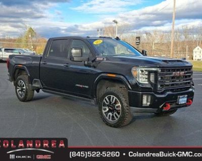 2023 GMC Sierra 2500HD 4X4 AT4 4DR Crew Cab SB