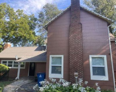 4 Bedroom 2.5BA 1974 ft Apartment For Rent in Rutherford College, NC