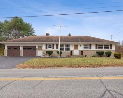 3 Bedroom 1BA 1788 ft Single Family Home For Sale in LEWISTON, ME