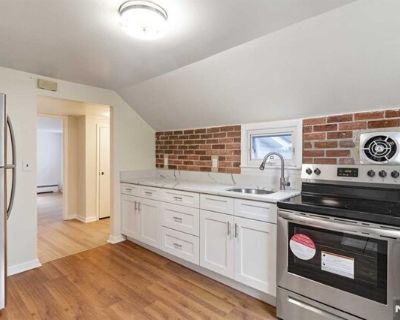 154 Oakwood Ave Unit 3. Newly renovated 2nd floor unit in a 3 family home (this unit is the top floor). Brand new kitchen and bath installed. Freshly painted. off street parking in large driveway. Private entrance. Shared laundry in basement.. 2 Bedroom. 1 Bathroom