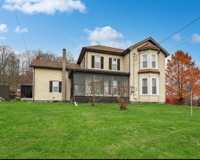4 Bedroom 2BA 3100 ft Single Family House For Sale in Cochranton, PA
