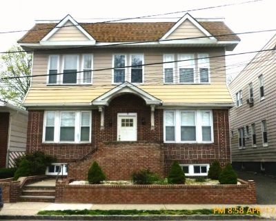 3 Bedroom 1BA Condo For Rent in Maplewood, NJ