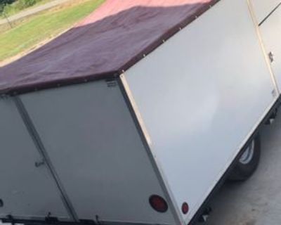 Mobile Food Trailer with Built-in Traeger Smoker - Morcco / Catering / 2010