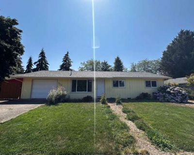 3 Bedroom 2BA 988 ft Apartment For Rent in Monmouth, OR