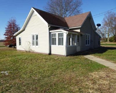 2 Bedroom 1BA 1038 ft Single Family Home For Sale in CULVER, IN