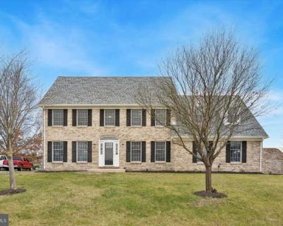 4 Bedroom 3BA 4675 ft Single Family Home For Sale in BEAR, DE