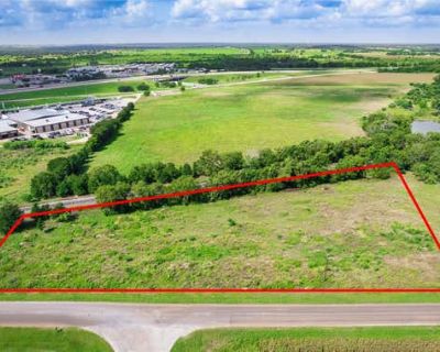 Land For Sale in LA GRANGE, TX