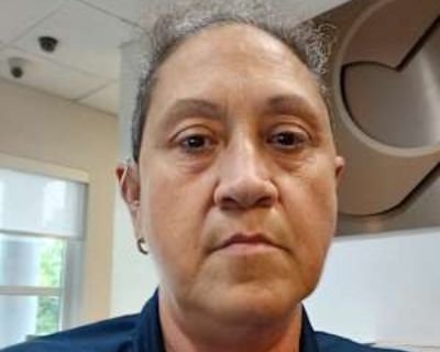 Children that will visit. Budget: $500 per month. Ready to move: now. Looking for myself. I m 47 single woman looking to share expenses in this over priced world