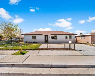 3 Bedroom 2BA 1210 ft Single Family Home For Sale in RIDGECREST, CA