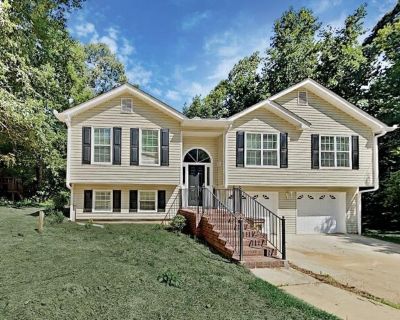 Tory Way, Flowery Branch, Home For Rent