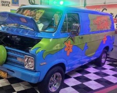 1977 Dodge RAM Van 1500