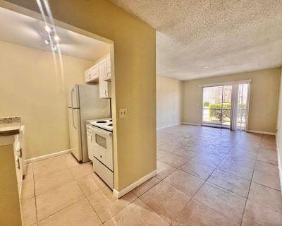 1 Bedroom 1BA 625 ft Condo For Rent in West Palm Beach, FL