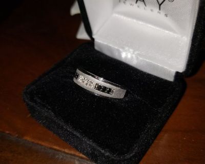 Mans wedding band