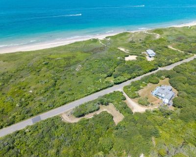 Moshup Trl, Aquinnah, Plot For Sale