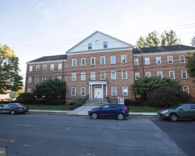 Commercial Property For Rent in Falls Church, VA