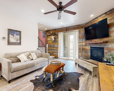3 Bedroom 3BA Pet-Friendly House Vacation Rental in Perfect Ski Townhome, Park City, UT
