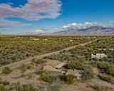 3 Bedroom 2BA House For Rent in Tucson, AZ 4375 W Turkey Ln