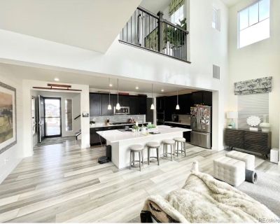 5 Bedroom 4BA 4266 ft House For Rent in Aurora, CO