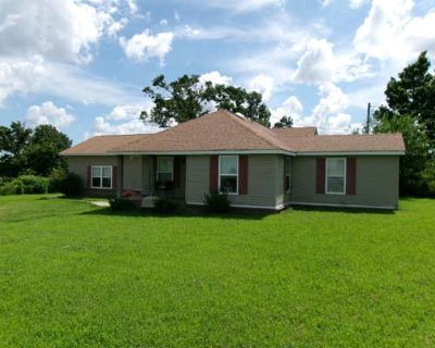4 Bedroom 1BA 1712 ft Single Family Home For Sale in FAIRLAND, OK