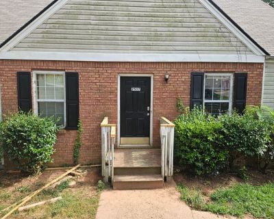 I work 4-6 days a week and keep to myself otherwise. The room is private and the other roommate that shares the bathroom is never home, he stays with his girlfriend every night. All roommates are over 30 excluding my daughter. I have 2 dogs, 1 is 13 the other is almost 2 and is still being trained not to jump. House is clean, but lived in. Downstairs roommate maintains the yard work. Power bill...