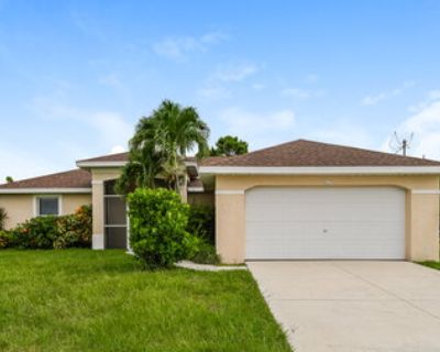 3 Bedroom 2BA 1454 ft Move-In Ready House For Rent in Cape Coral, FL