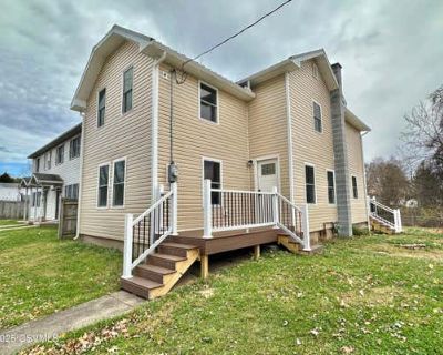 3 Bedroom 1BA 1620 ft Single Family Home For Sale in NORTHUMBERLAND, PA