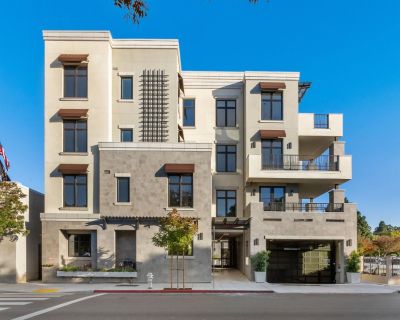 3 Bedroom 3BA 2064 ft Condo For Sale in MOUNTAIN VIEW, CA