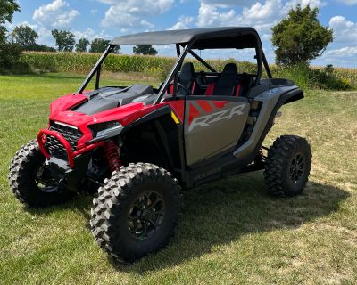 2024 Polaris RZR XP 1000 Ultimate