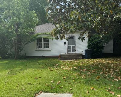 3 Bedroom 1BA Apartment For Rent in Jacksonville, NC