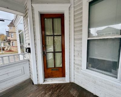 1 Bedroom 1BA 0 ft Apartment For Rent in Madison, WI