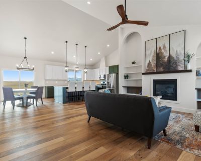 3 Bedroom 2BA 1883 ft Single Family House For Sale in Three Forks, MT