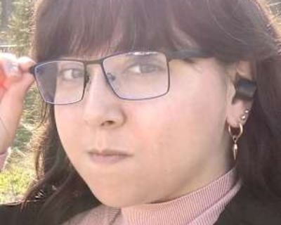 LGBTQ+ friendly * Non-smoker * Has a cat * Interested in teaming-up. Budget: $800 per month. Ready to move: now. Seeking a 24 months stay. Looking for myself. Quiet, respectful professional working in the semiconductor industry, seeking a room in a shared apartment or house with women. LGBTQ+ friendly and pet-friendly. I value emotional safety, clear communication, and a peaceful living environ...