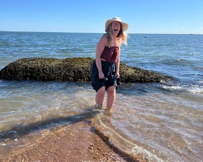 Amy - Needs a Place on iROOMit or a Room